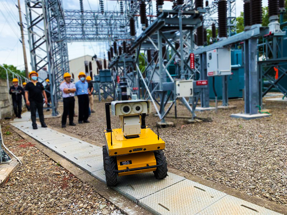 Robots for Monitoring Infrastructure: Past and Present